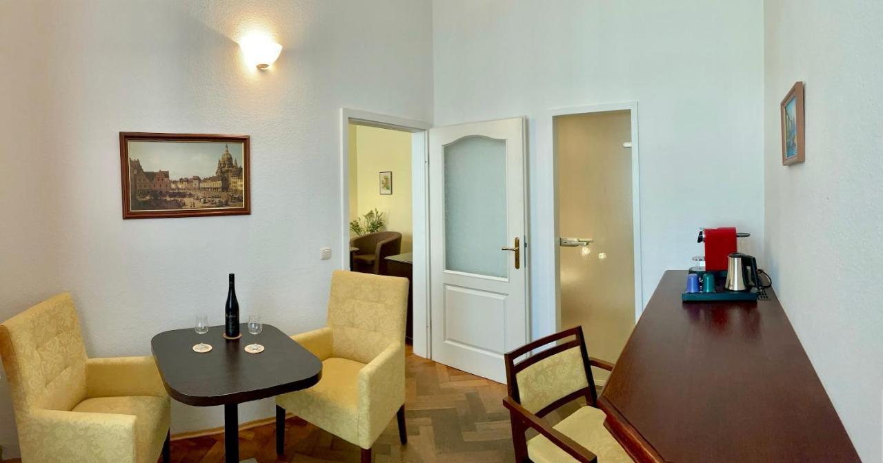 Apartmenthaus Stadt Metz Dresden Ngoại thất bức ảnh