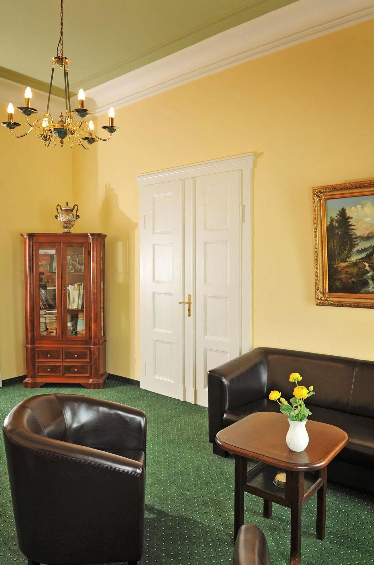 Apartmenthaus Stadt Metz Dresden Ngoại thất bức ảnh