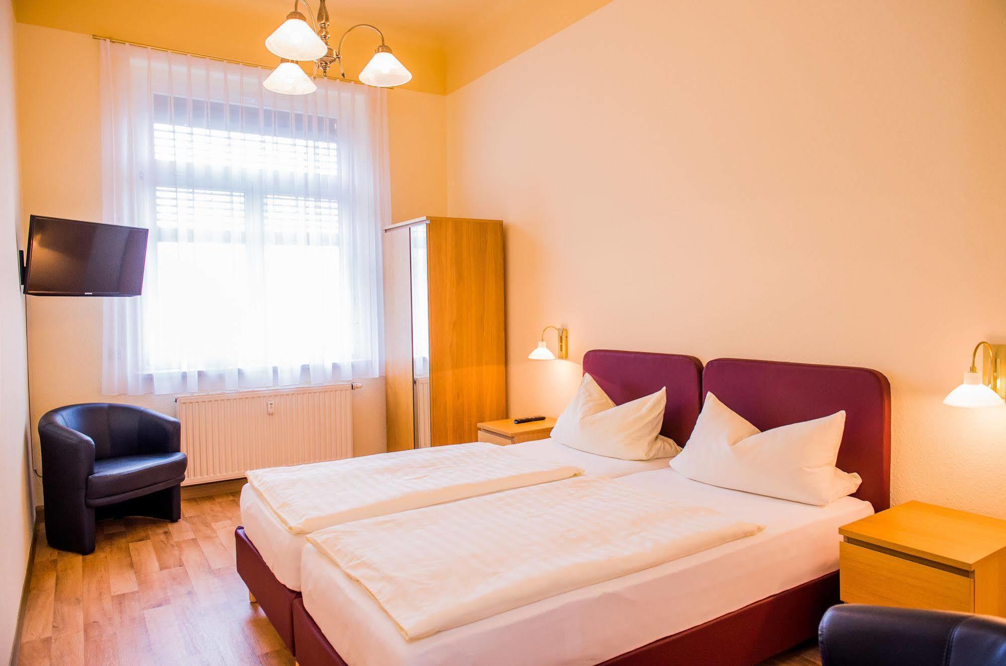 Apartmenthaus Stadt Metz Dresden Ngoại thất bức ảnh