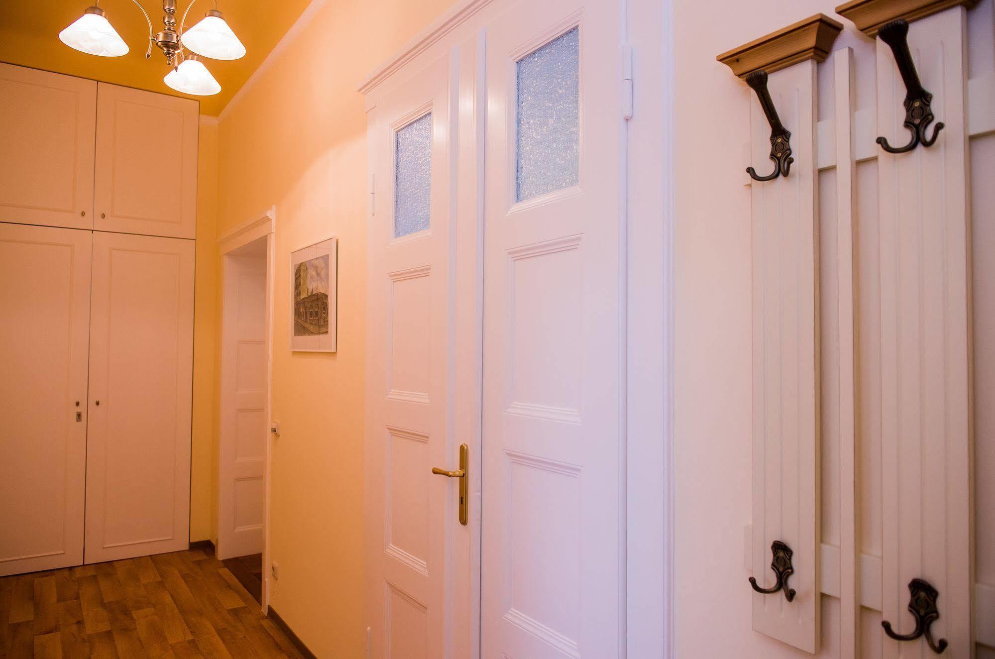 Apartmenthaus Stadt Metz Dresden Ngoại thất bức ảnh