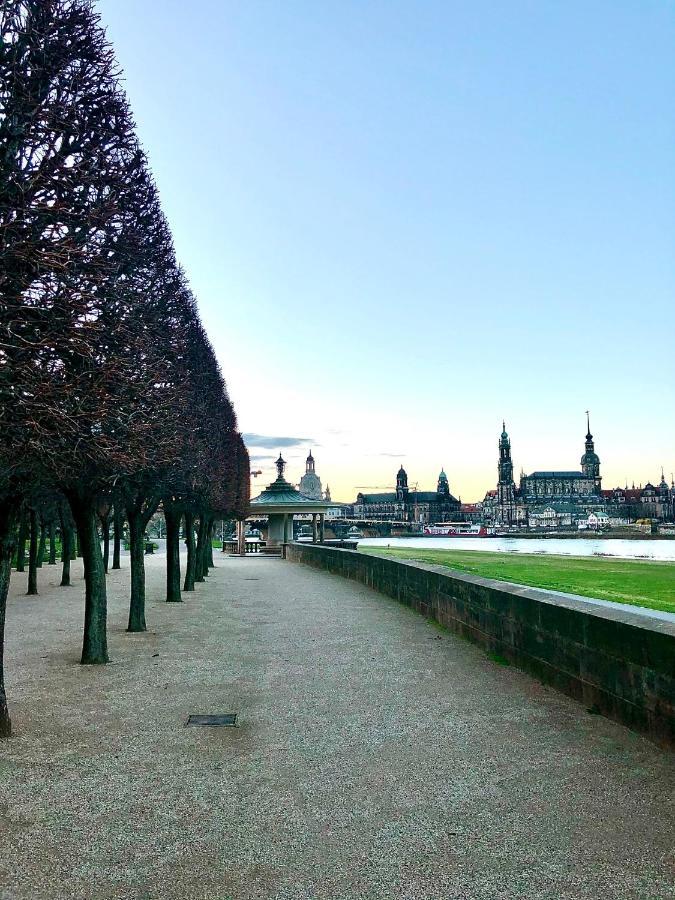 Apartmenthaus Stadt Metz Dresden Ngoại thất bức ảnh